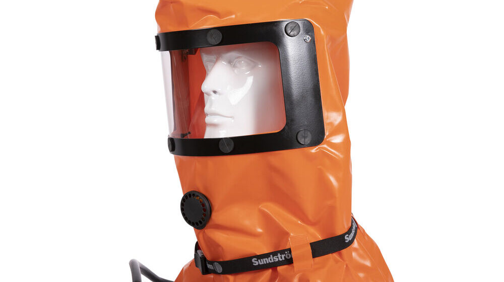 SR 63 Compressed air hood - Sundström Safety